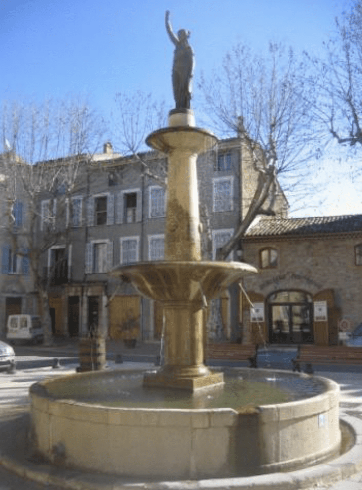 Restauration d’une fontaine de Carcès (83)