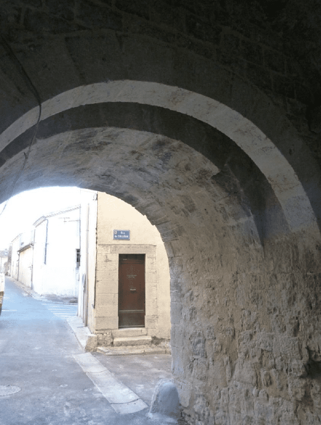 Restauration de l’arche de la porte Saint François de Brignoles(83)