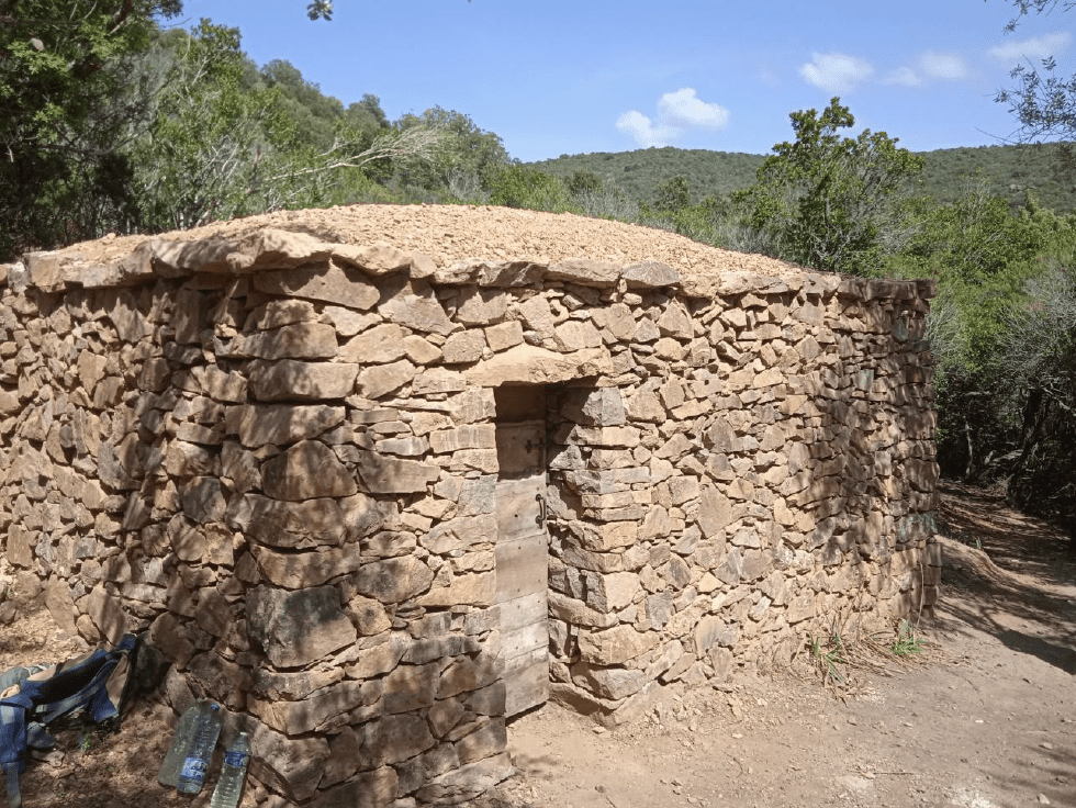Restauration du petit patrimoine bâti sur le sentier du grain sur la commune de Partinello en Corse du sud