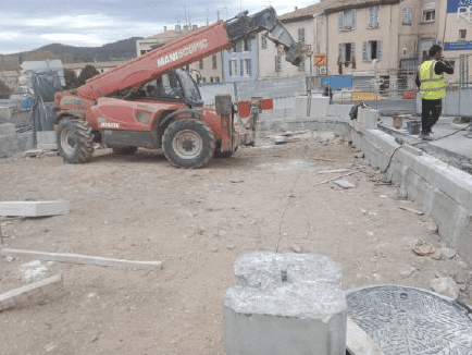 Déplacement et restauration du Monument aux Morts de Brignoles (83)