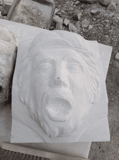 Restauration complète de la fontaine de Ste Barbe à Auriol (13)