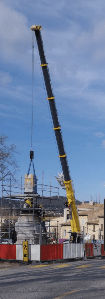 Déplacement et restauration du Monument aux Morts de Brignoles (83)